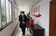 西洞庭：退休纪检干部捐款助力战“疫” 暖人心