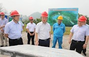 何艺辉在石门调研时强调：用实的举措确保安全度汛和安全生产 用铁的纪律确保换届风清气正