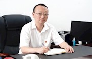 何艺辉受邀三湘风纪网专访：静心读史悟思想 脚踏实地开新局