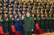 习近平接见西藏各族各界代表