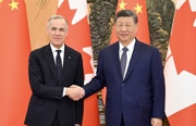 习近平会见加拿大总理卡尼