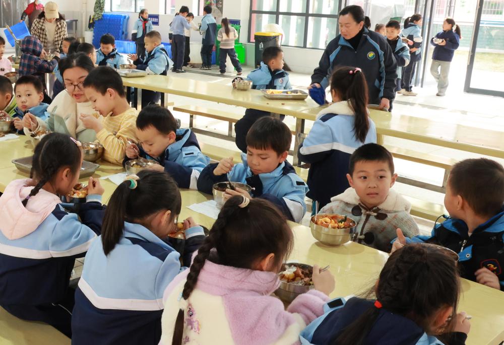 校园餐1