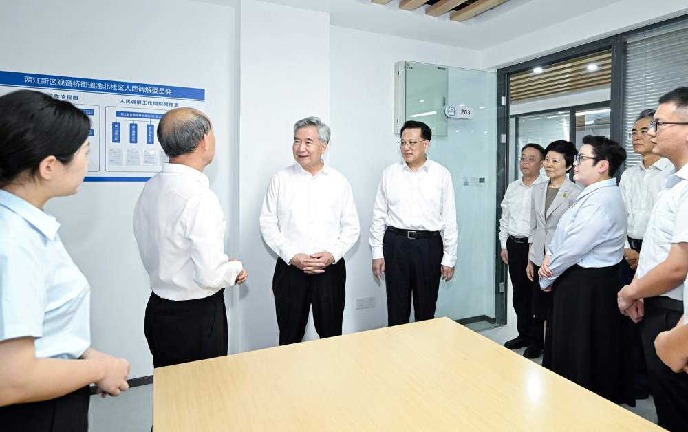 李希在重庆调研时强调 深入学习贯彻习近平党建思想 以更高标准更实举措做好纪检监察各项工作