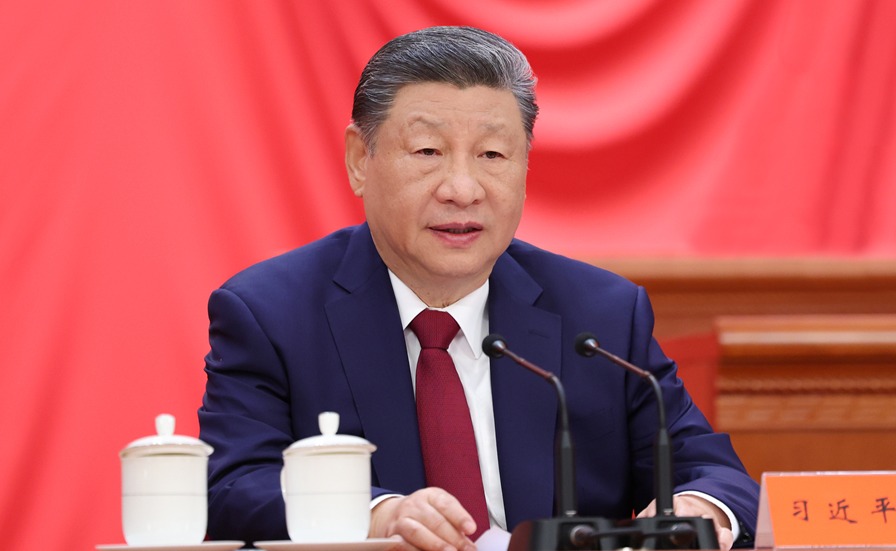 习近平出席纪念中国工农红军长征胜利90周年大会并发表重要讲话